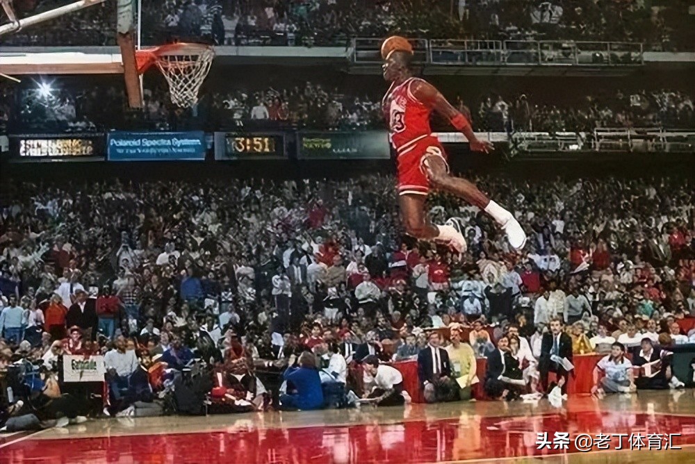 詹姆斯\x20怀特(十大一跳上天的NBA球员，你还能记得几位？科比未能入选)