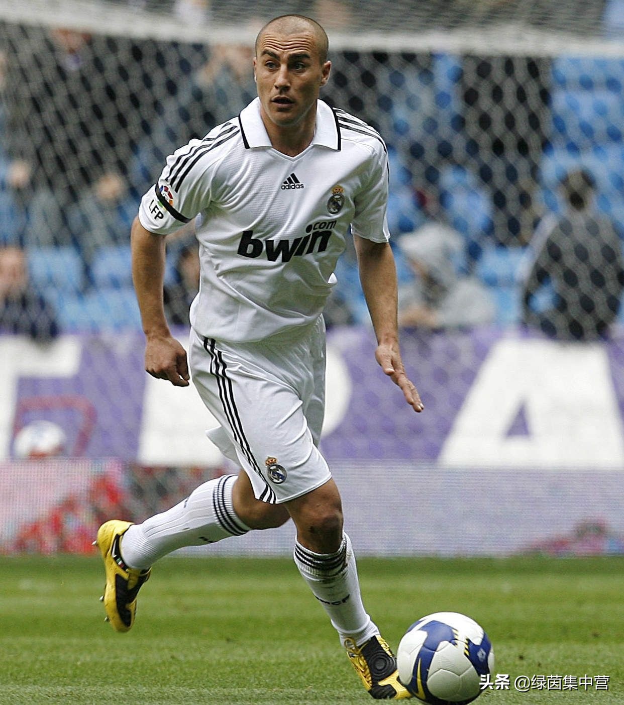 卡纳瓦罗什么水平（实力与颜值兼备！身高不到1米8的卡纳瓦罗，巅峰时期竟如此强悍）