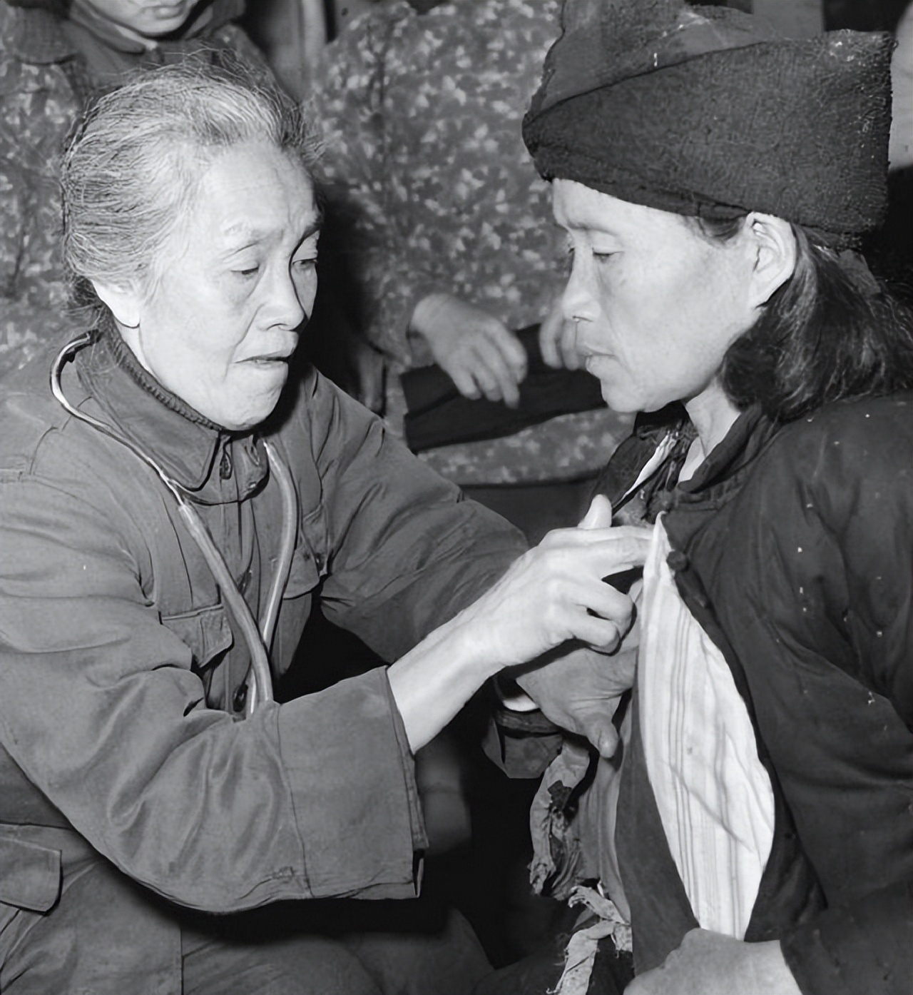 她被誉为万婴之母，接生袁隆平等五万名婴儿，自己却没结婚没孩子