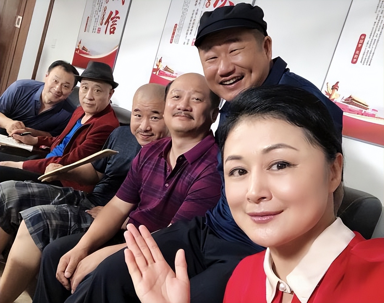 活在记忆中的8位女星，有母亲专业户，也有舞蹈家，最大100岁