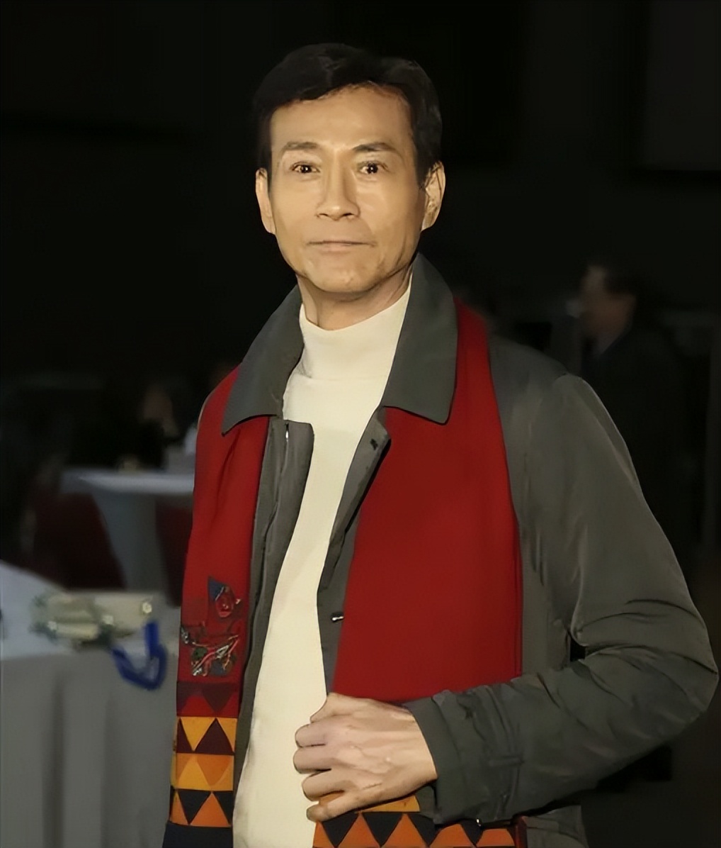 娱乐圈十大不老男神，刘德华上榜，何炅进不了前五