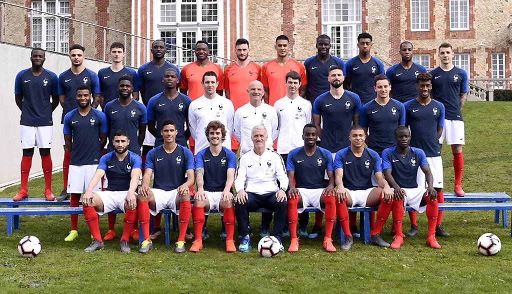 2020年法国国家队名单（珍藏版法国队大赛全家福-一部法国足球的黑化的进程史）