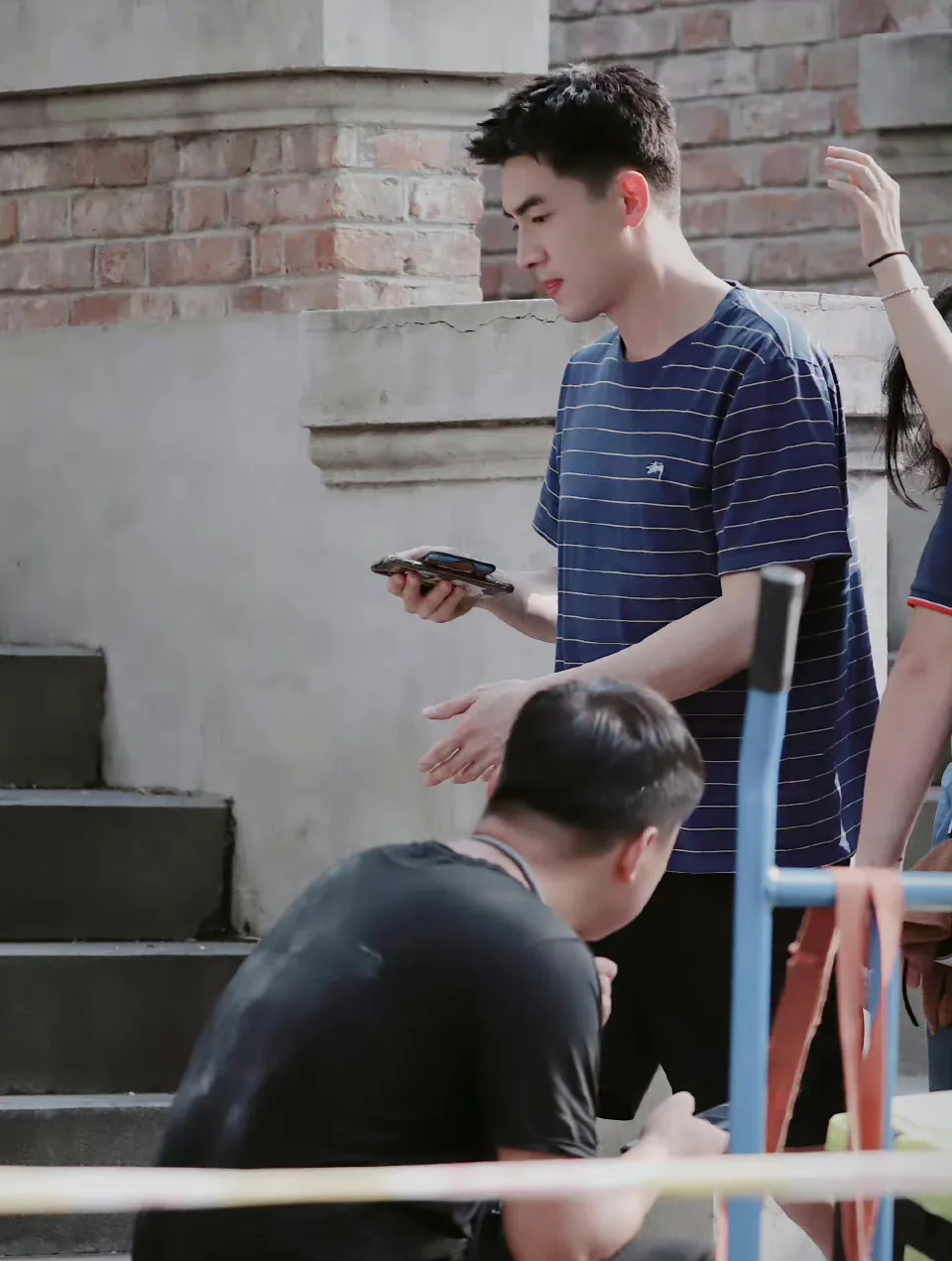 央视又拿到“王炸”，赵丽颖《幸福到万家》首播，5大实力派坐镇