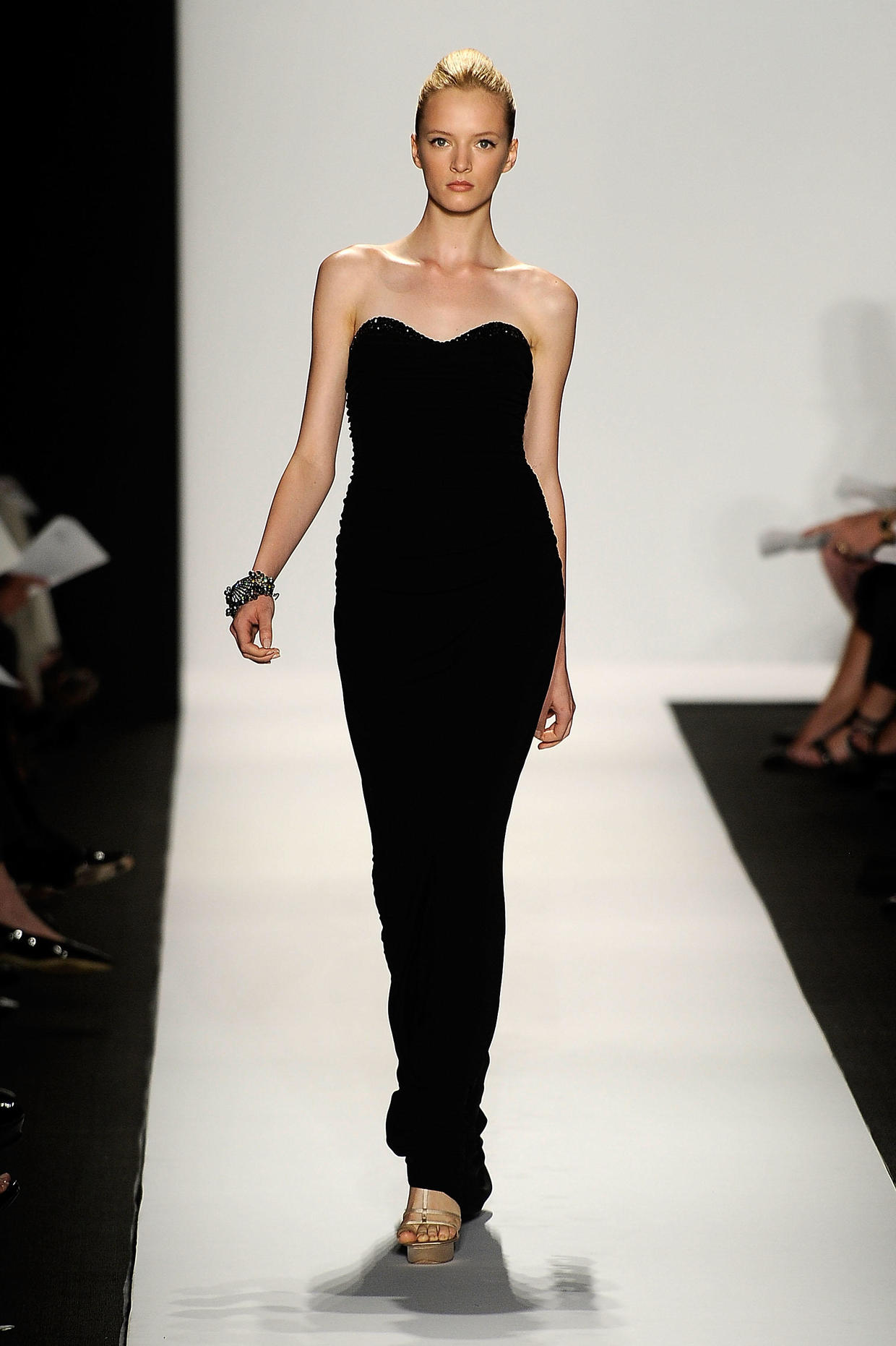 俄罗斯卡戴珊ins图片(俄罗斯性感美艳顶级超模!