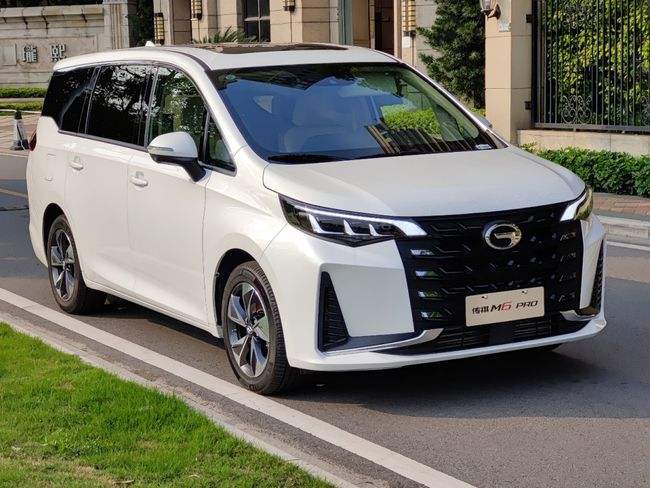 mpv商务车大全mpv商务车颜值空间配置