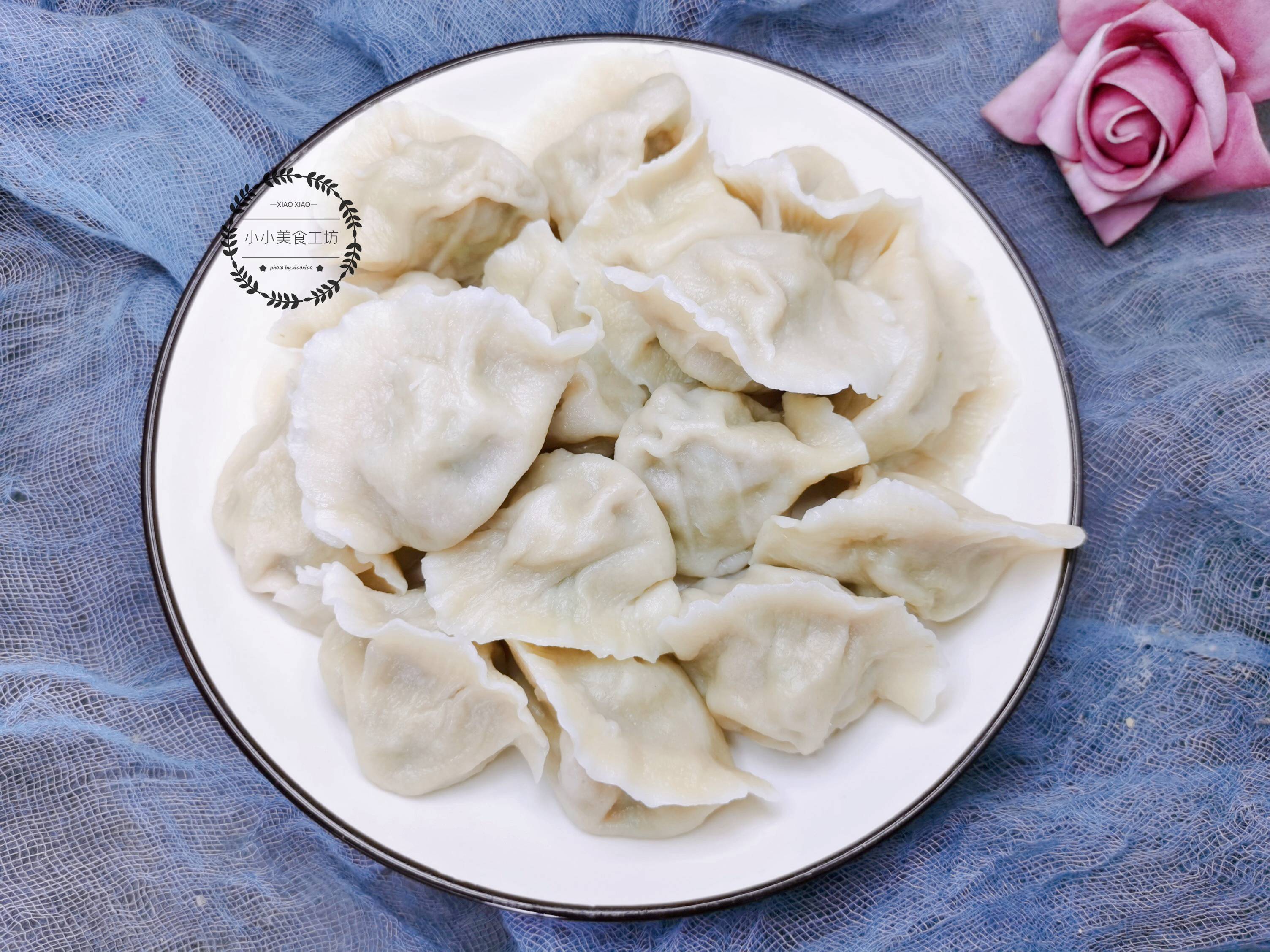 猪肉芹菜饺子馅的调制方法