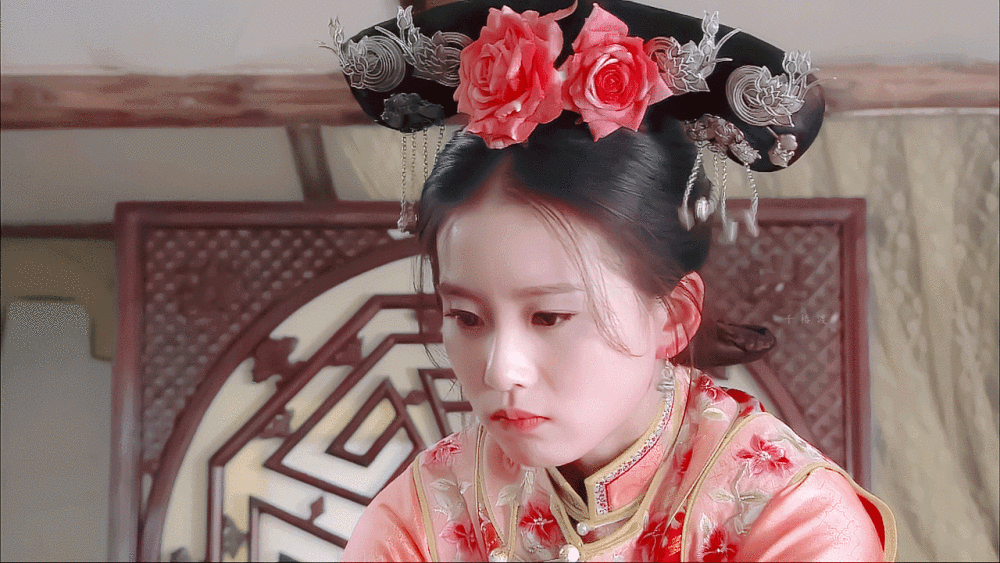 12位女星的清宫造型 颜值高也不定能驾驭 哪位是你的白月光