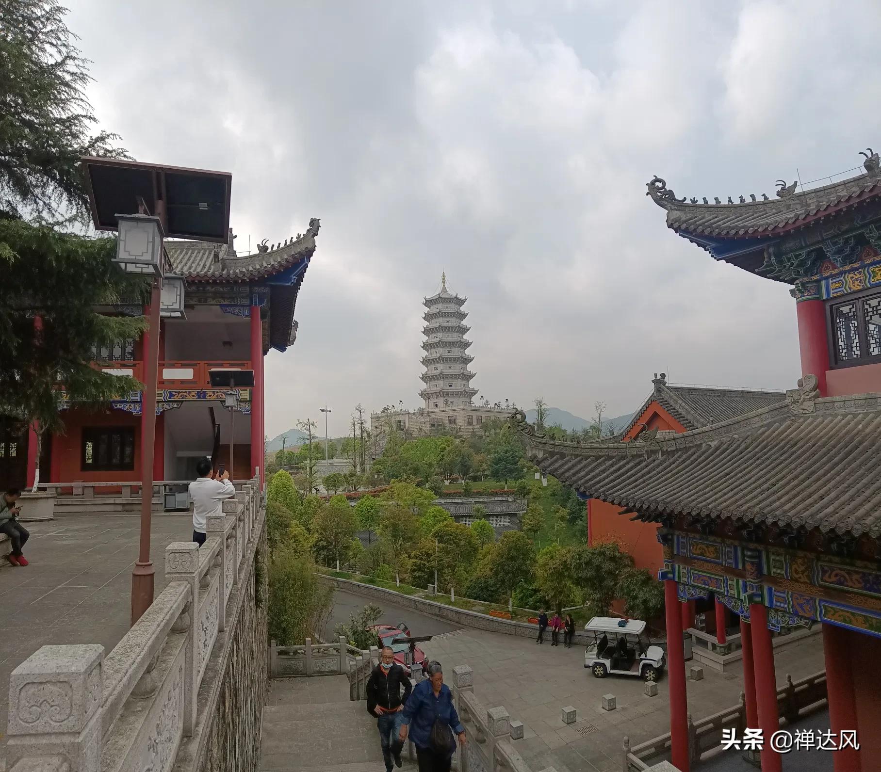 贵州深度旅行之二十一:大兴国寺 青岩古镇