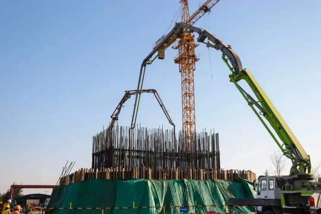 南宫·NG28重科助建济微高速项目 基建“神器”再秀中国速度