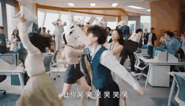 《破事精英》四集看罢，戏里戏外都是求生欲