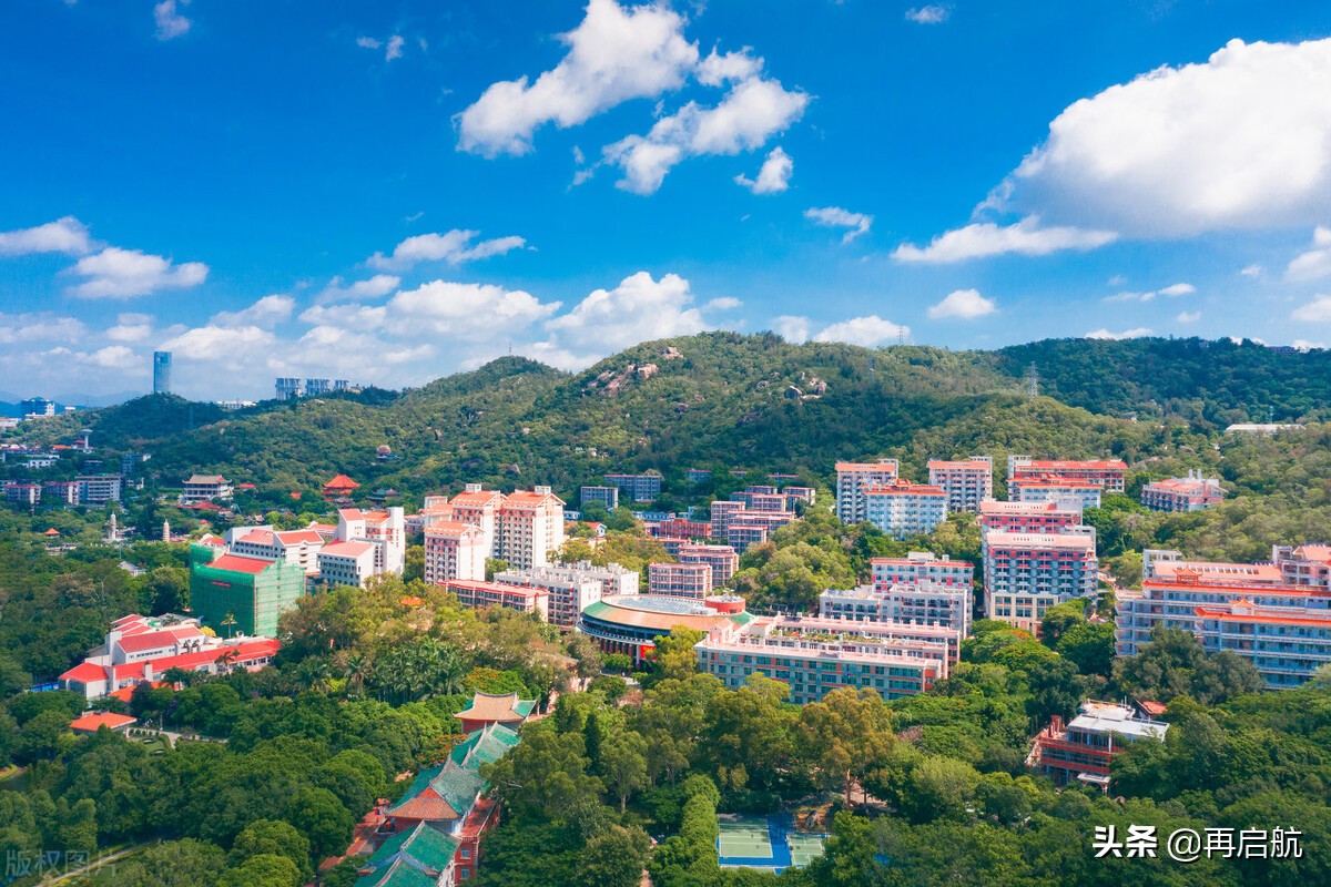 爆冷！2022高校综合指数前100强，武大7、南大8、人大16、北航21