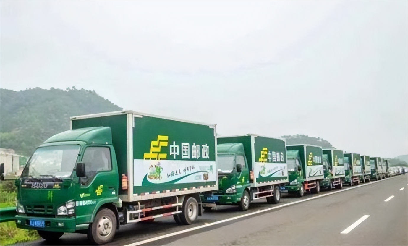 中国最强快递公司，却被网友质疑开不下去，中国邮政的隐秘硬实力