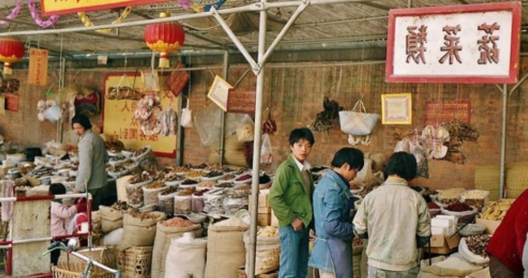 1997年中美入世谈判，美方：中国肉只能做狗食，中方代表如何回应