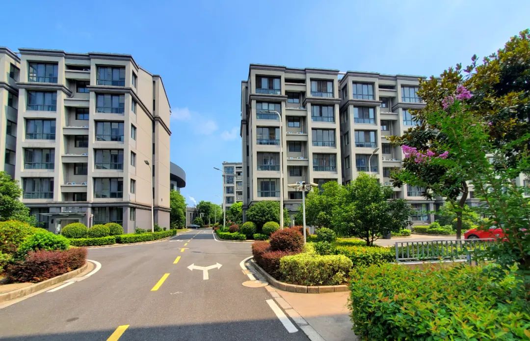 中天鋼鐵待遇怎么樣（分房啦！41名員工入住中天人才公寓）