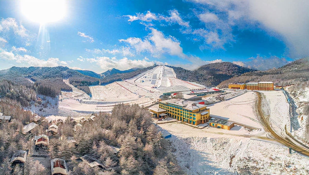 神农架滑雪场几月开放(2021年神农架国际滑雪场12月4号首营业)