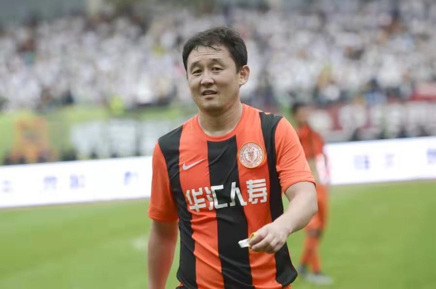 贵州人和足球俱乐部主教练（冤冤相报何时了，往事知多少，少帅高洪波与大佬孙继海的恩怨情仇）