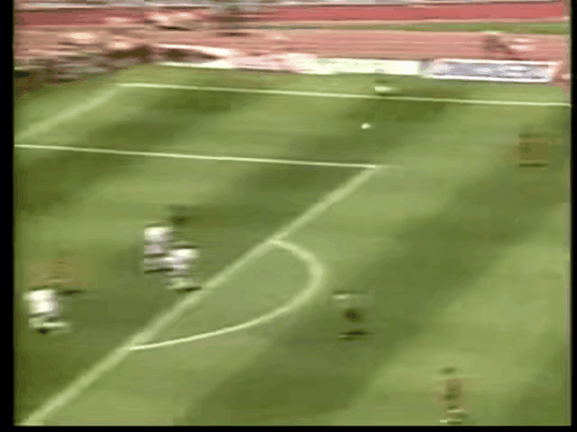 世界杯怎么配合（1994世界杯1／4决赛，经典的任意球配合，瑞典点球大战胜罗马尼亚）