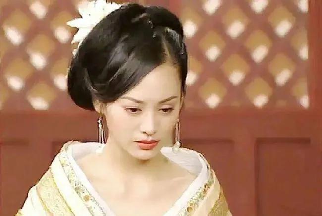 同样饰演“赵姬”，把宁静姚莹莹朱珠放在一起比较，差别就出来了