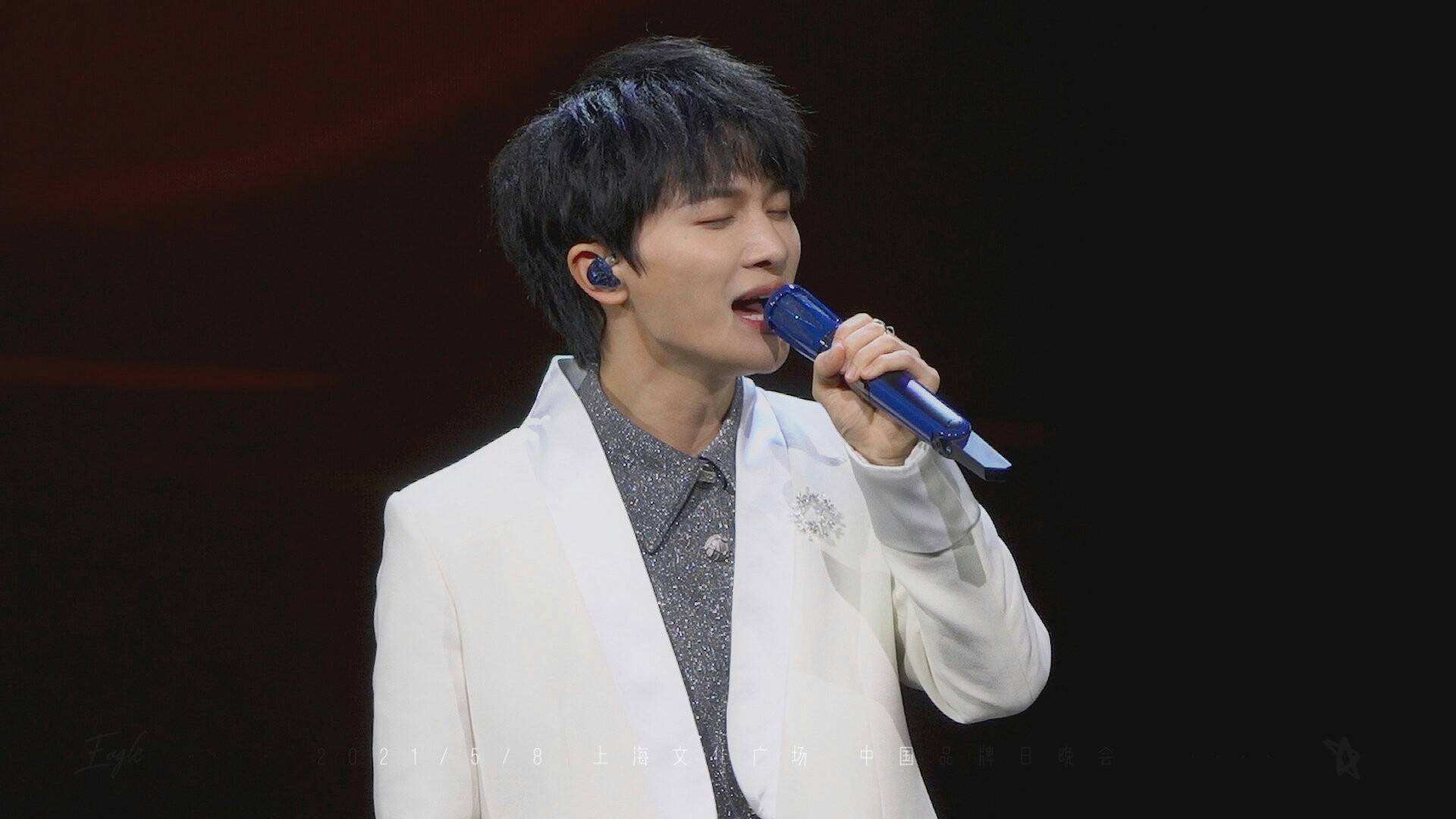 周深学校（周深）