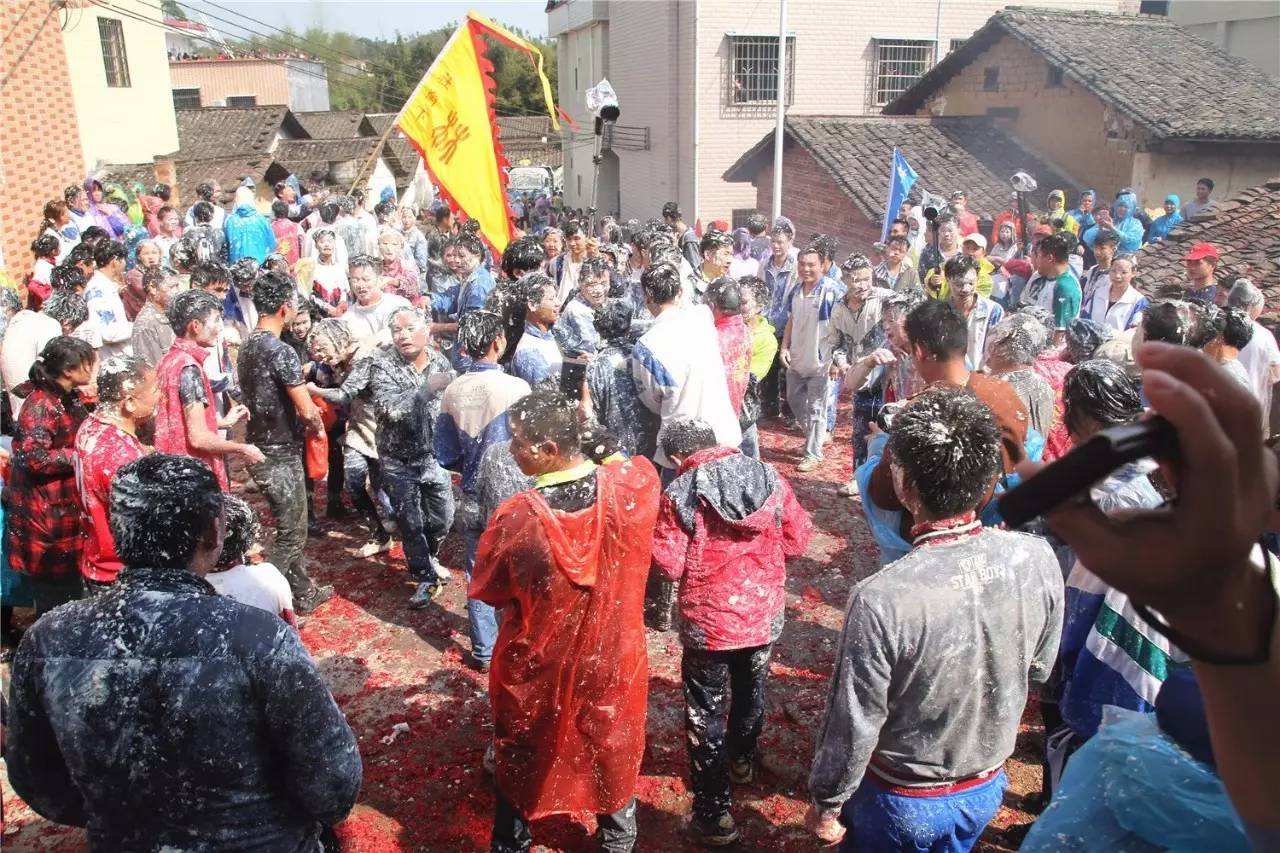 明日正月十三，很多人不知道是啥节，记住吃2样做3事，虎年大吉