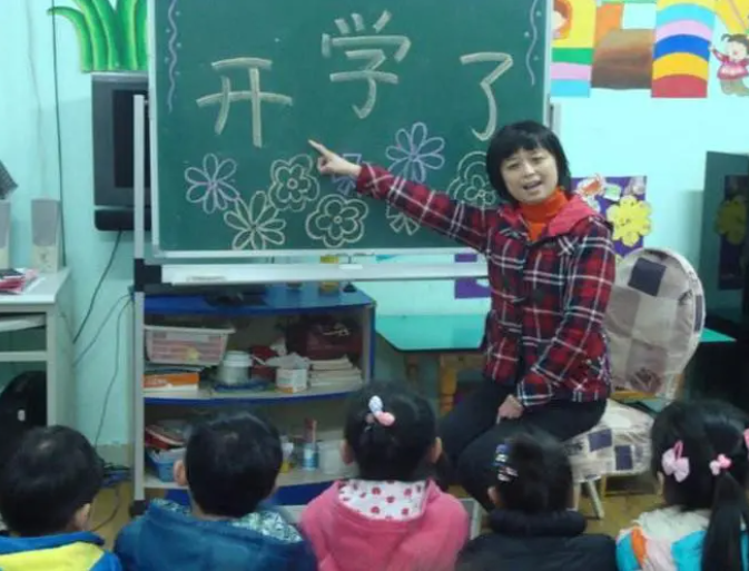 开学恐惧症将上演，焦虑总比“摆烂”好，3件小事助孩子轻松归校