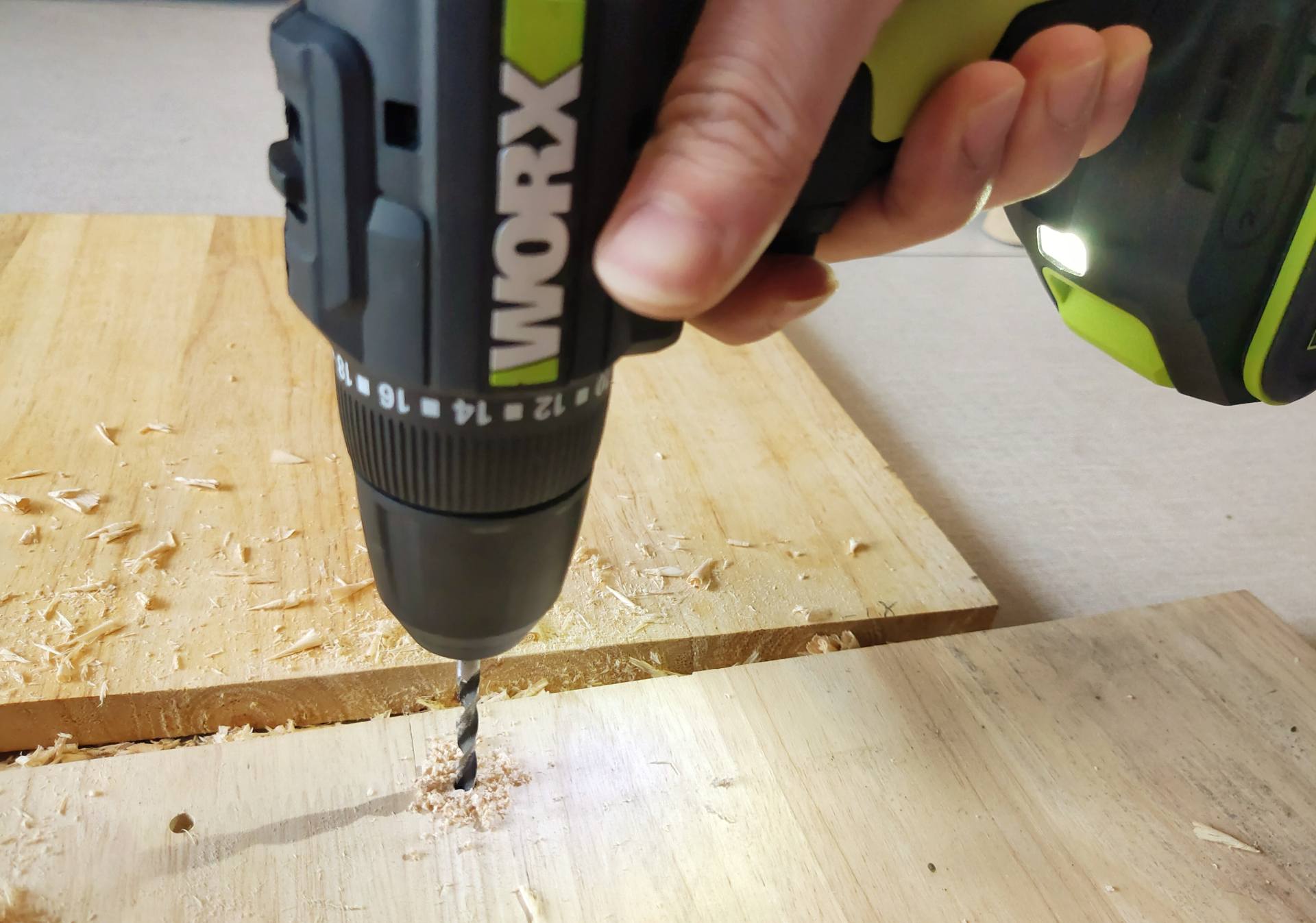 买木板,造木柜:你需要一款趁手好用的手电钻