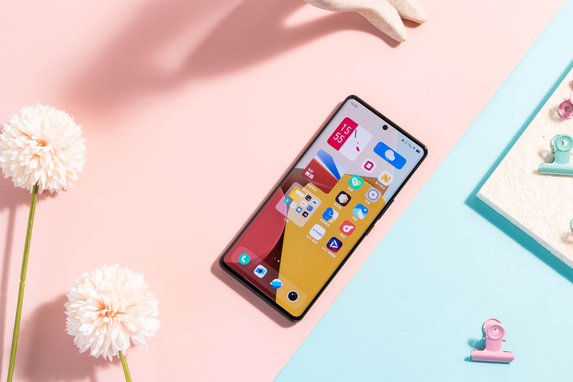 如何将防弹衣材料应用到手机上，iQOO 9 Pro赛道版探索全新设计