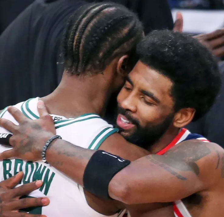 NBA火箭新闻最新消息（火箭有机会得到欧文+布朗？6换1方案出炉，名记费根透露斯通想法）