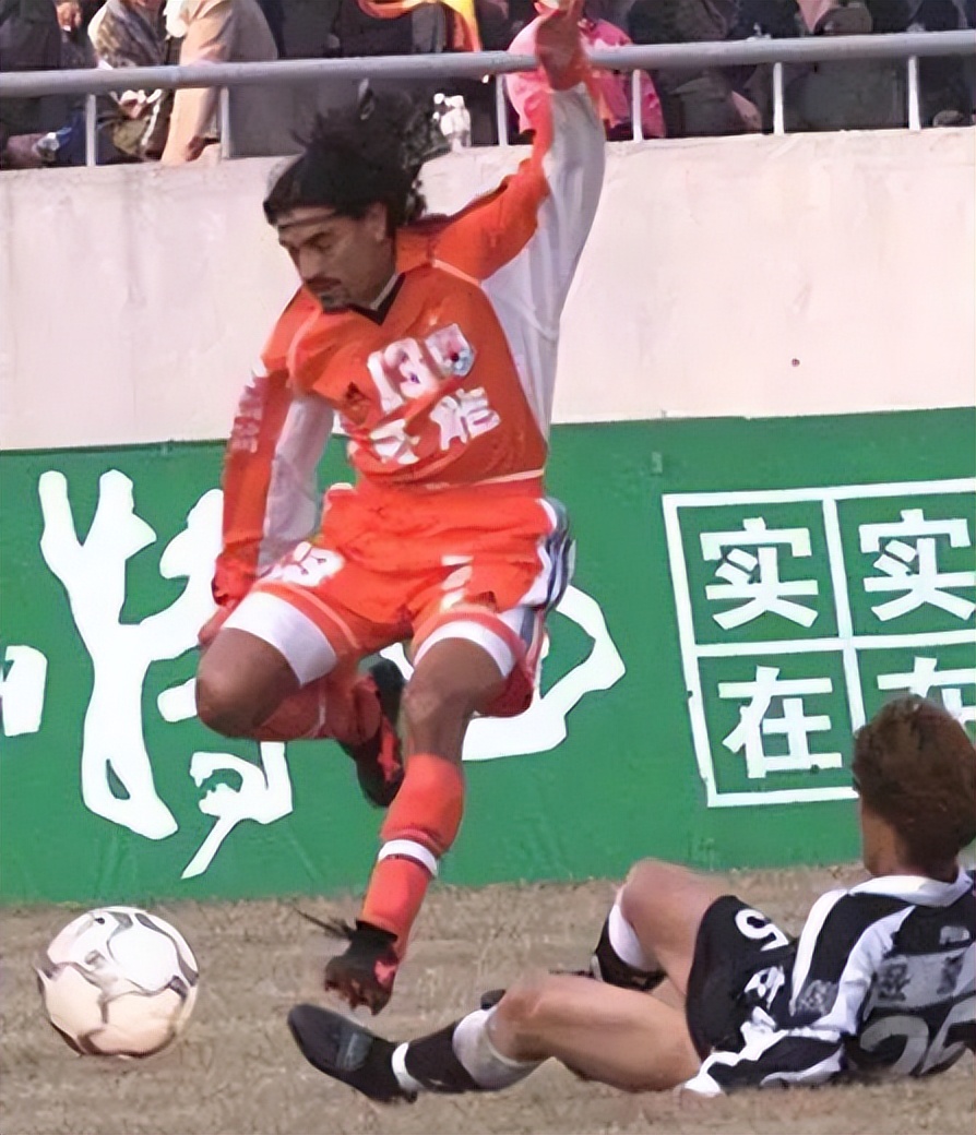 麥克格文世界杯助攻（孫準浩入選國家隊，山東泰山隊史還有哪些外援參加過世界杯？）