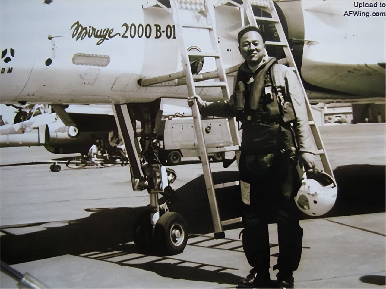 ��������Ӱ2000��F16��F14���������й���������ô���Ĵ�����