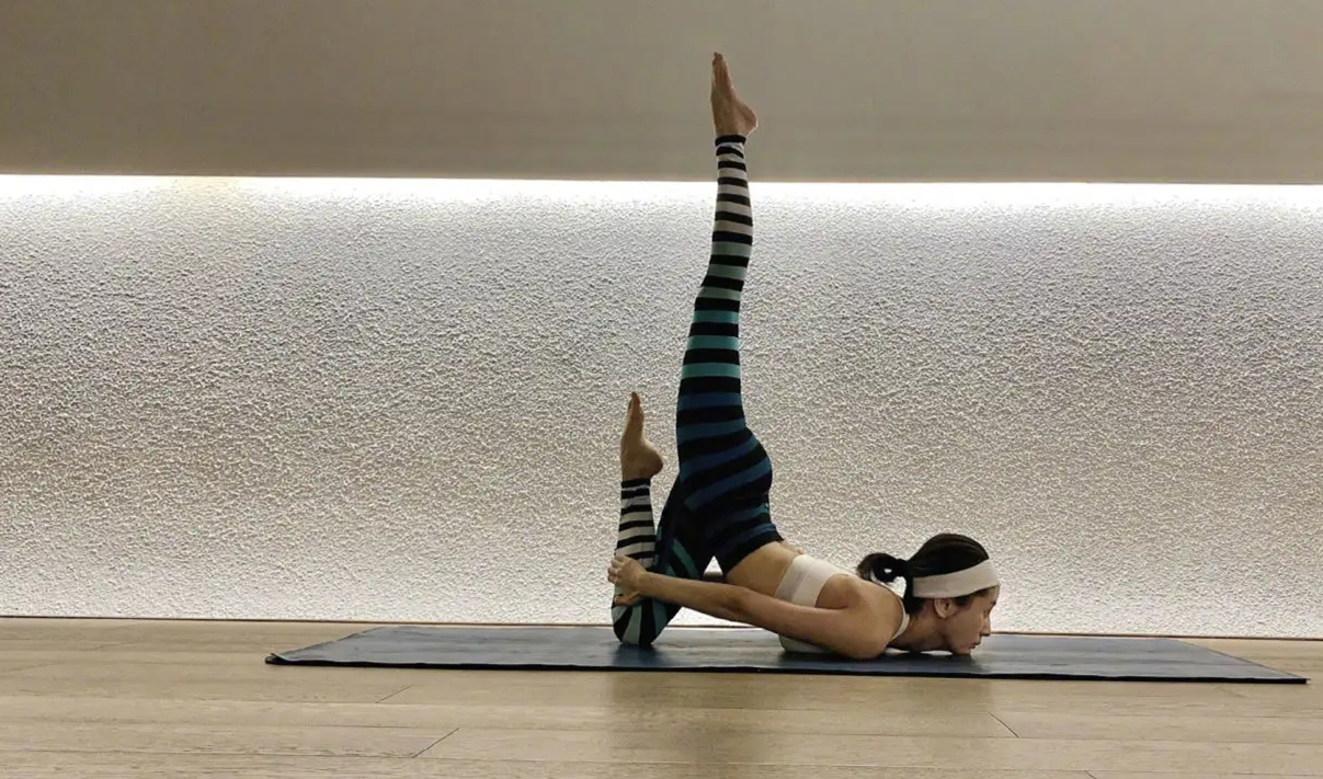 长着一张“高挑脸”，实际不到1米6的五大女星，最低的1米53