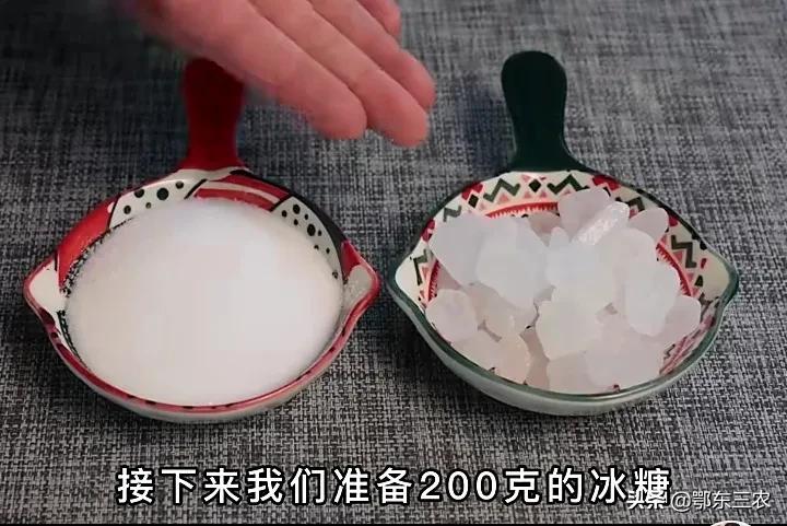 糖醋蒜怎么做（农村家庭腌制糖醋蒜方法分享）