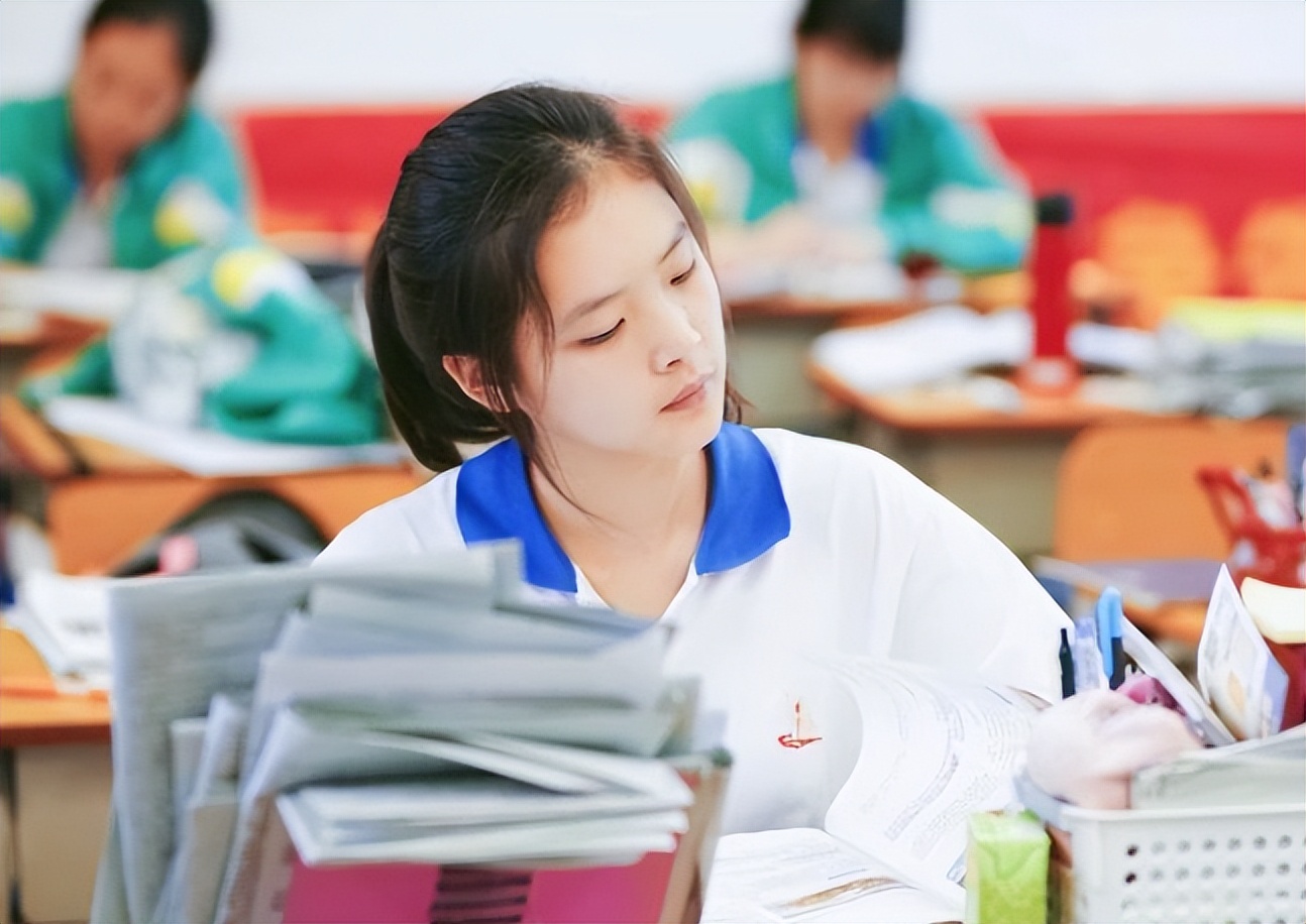 未来十年女生吃香的专业，好就业收入高，家里有女儿的可以参考