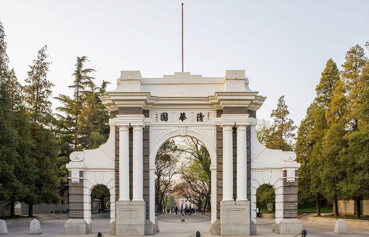 2022各大高校考研报名人数排行，清北未进前十，川大最受欢迎