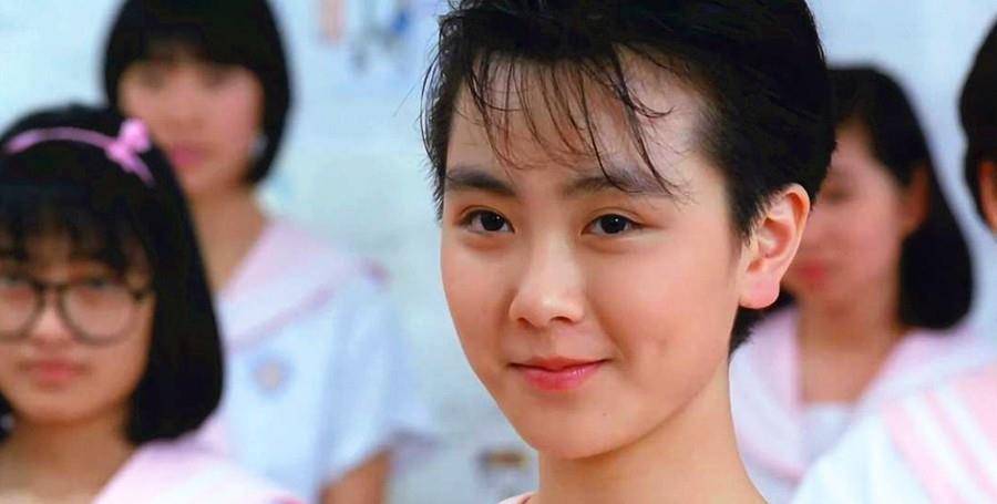 《学校风云》:清纯女学生堕落成应召女,香港校园黑社会经典电影