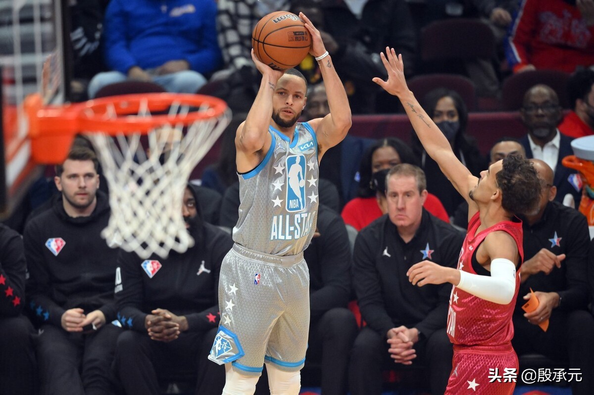 NBA三分球单场总数(连超两人！库里打破的不只是全明星单场三分球命中数纪录)