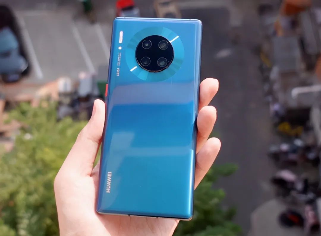 一台三年前的华为mate30,放到现在,相当于什么价位的手机?