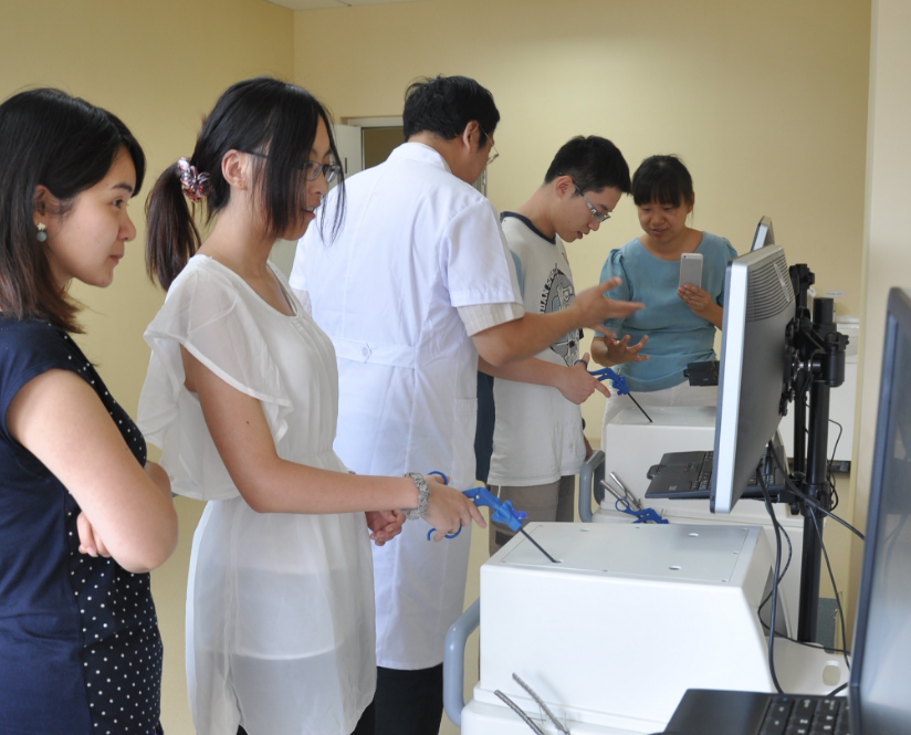 医学类院校排名重新洗牌，“四大天王”被打破，湘雅意外跌出前10