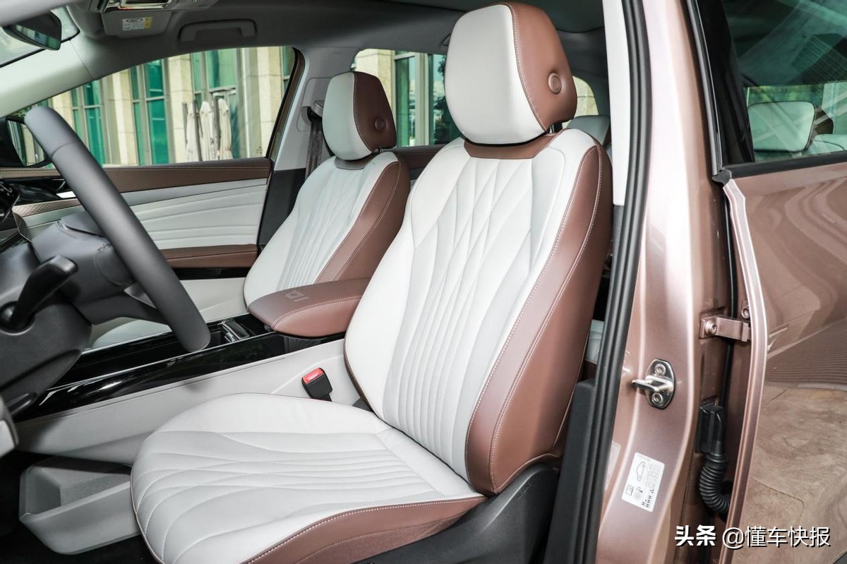 满足全家出行的纯电大块头，上汽大众ID.6 X都有哪些亮点？