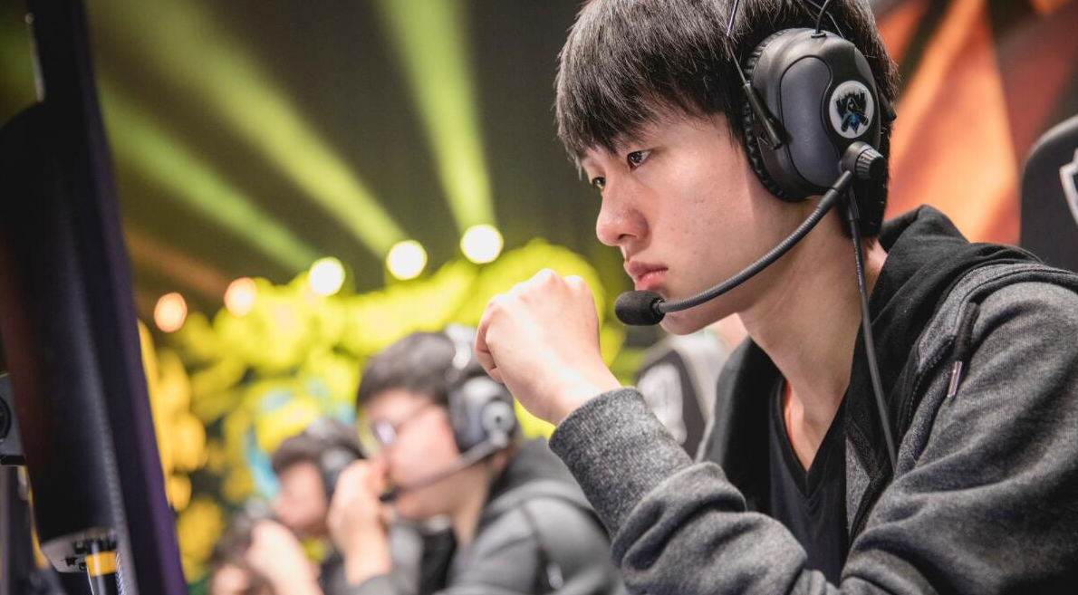 電競戰狼rng（RNG全體球員戰狼發言火了：你們喜歡舔韓國人，不說明韓援有水平）
