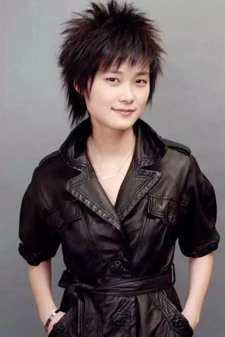 李宇春，20张精美的照片
