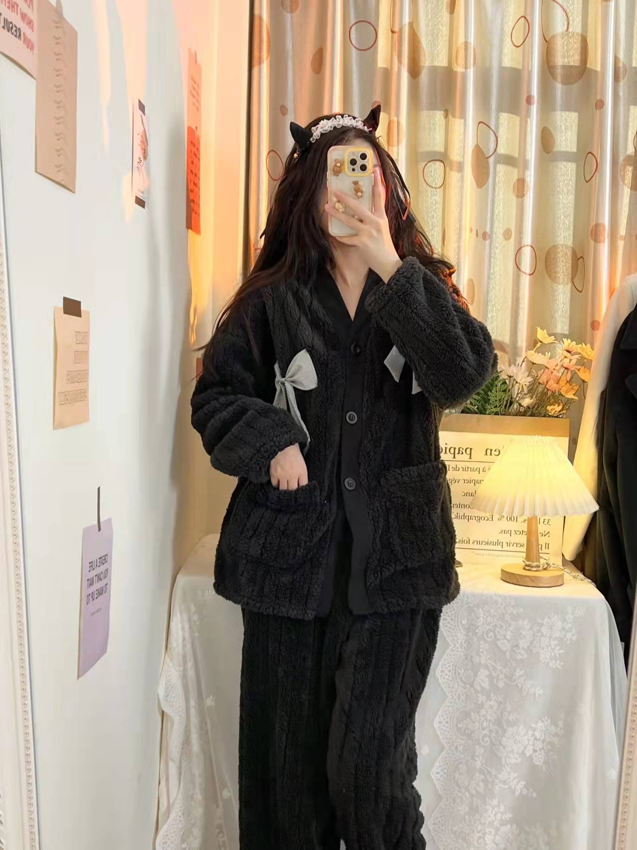 「蝴蝶結」超厚實軟糯的珊瑚絨睡衣