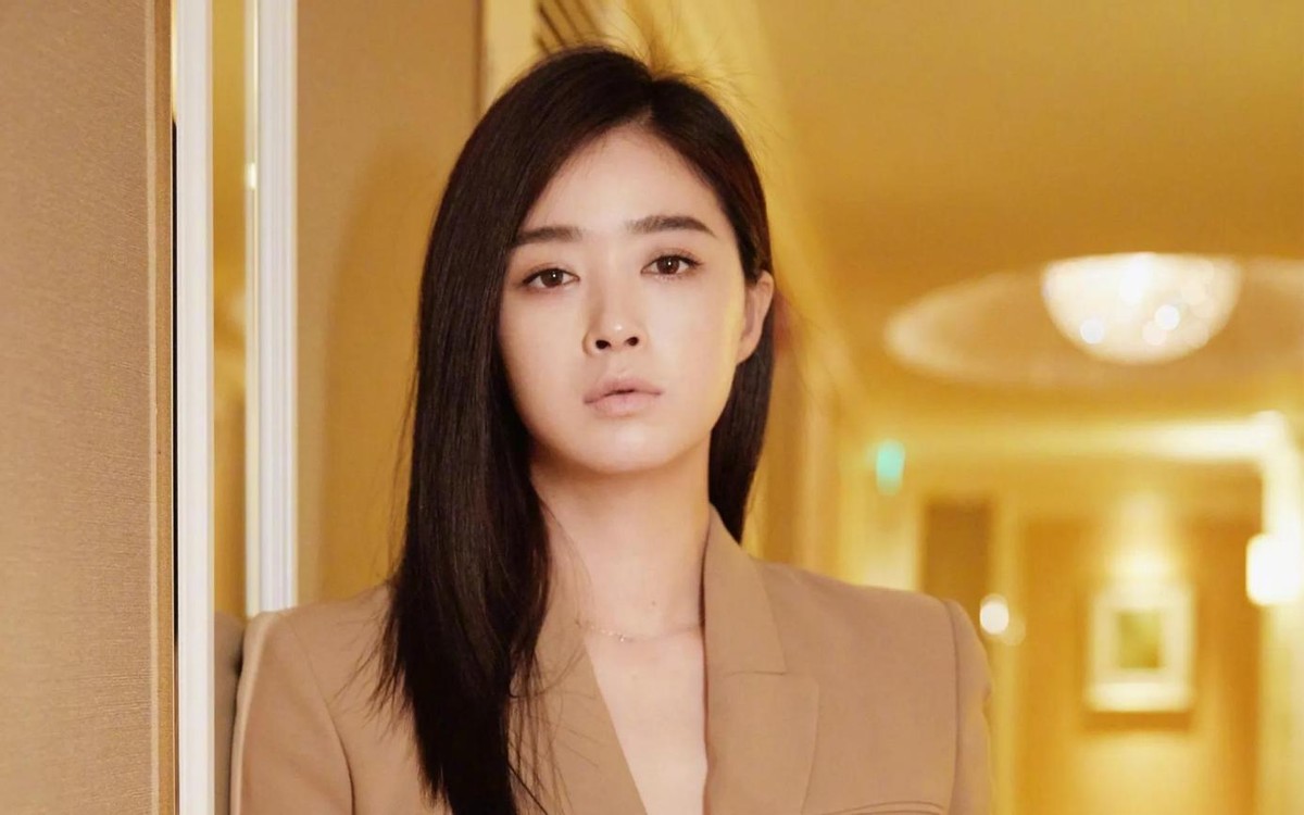貌美如花却至今未婚，这12位大龄女星，各有各的苦衷