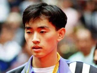 孔令辉结婚了吗知乎（“乒乓王子”孔令辉，和马苏同居11年因性格分手，今年近50还单身）