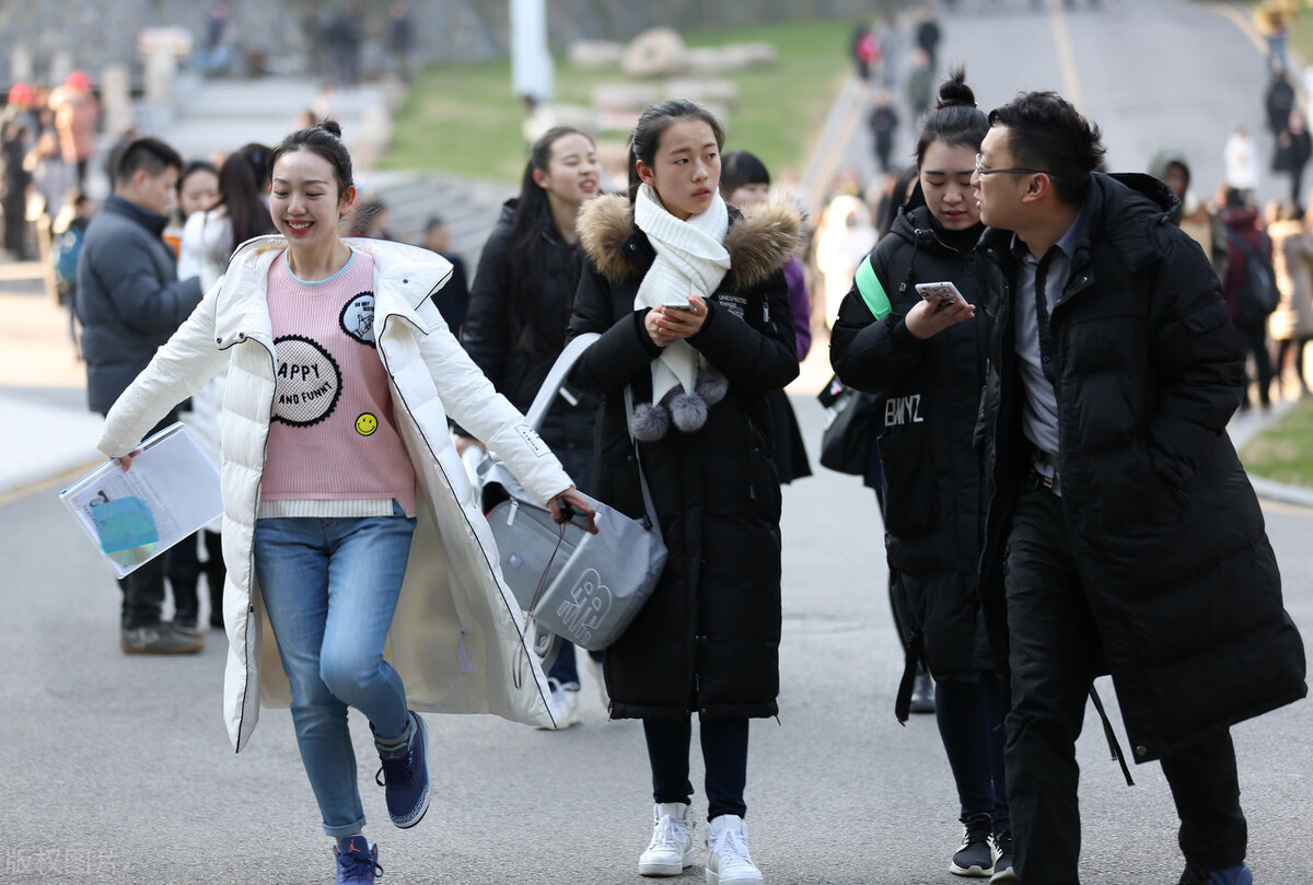 2022年1月6日校考专业开始报名，南京艺术学院发布2022年招生简章