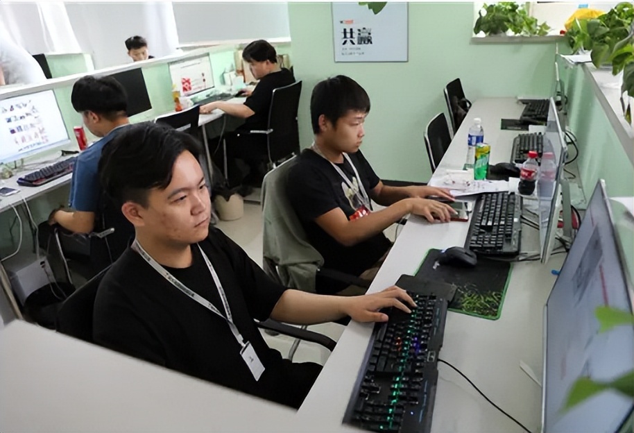 “最好在大学时找对象”，毕业多年后才明白，家长的忠告是对的