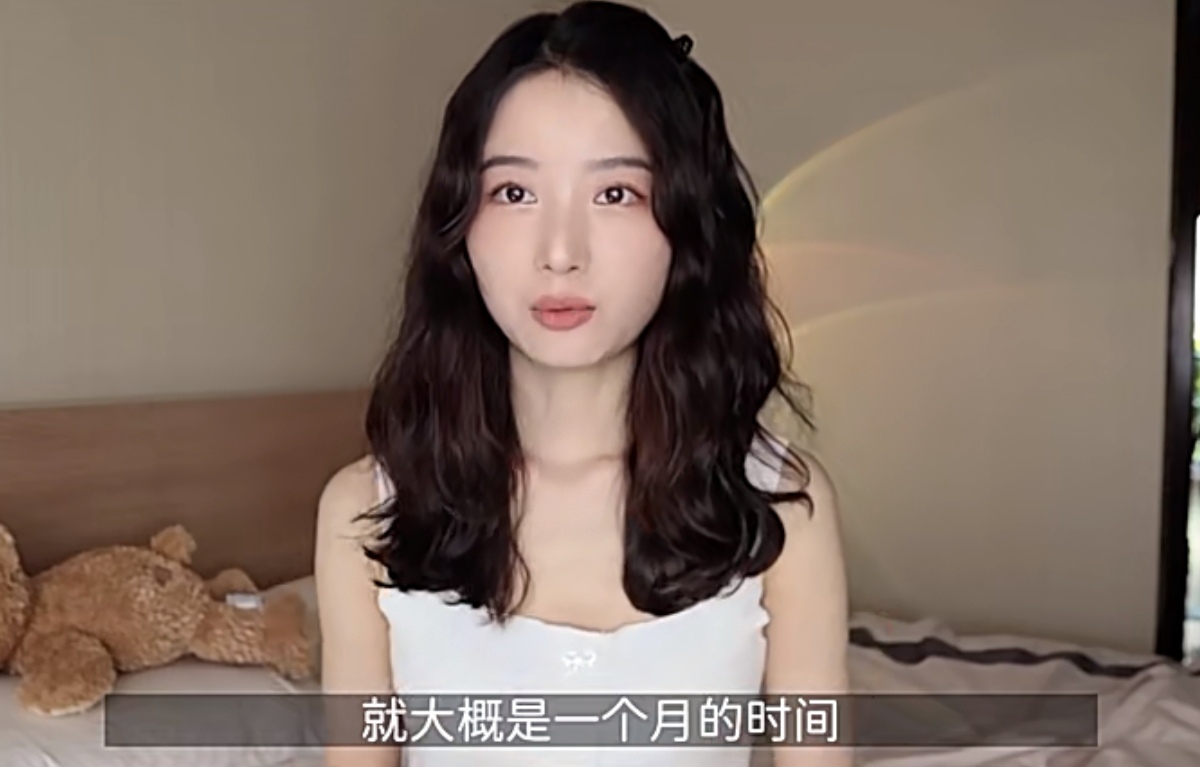 陆莹回避谈再婚，和赵亚楠恋爱很开心，没有剧本只录制一个月