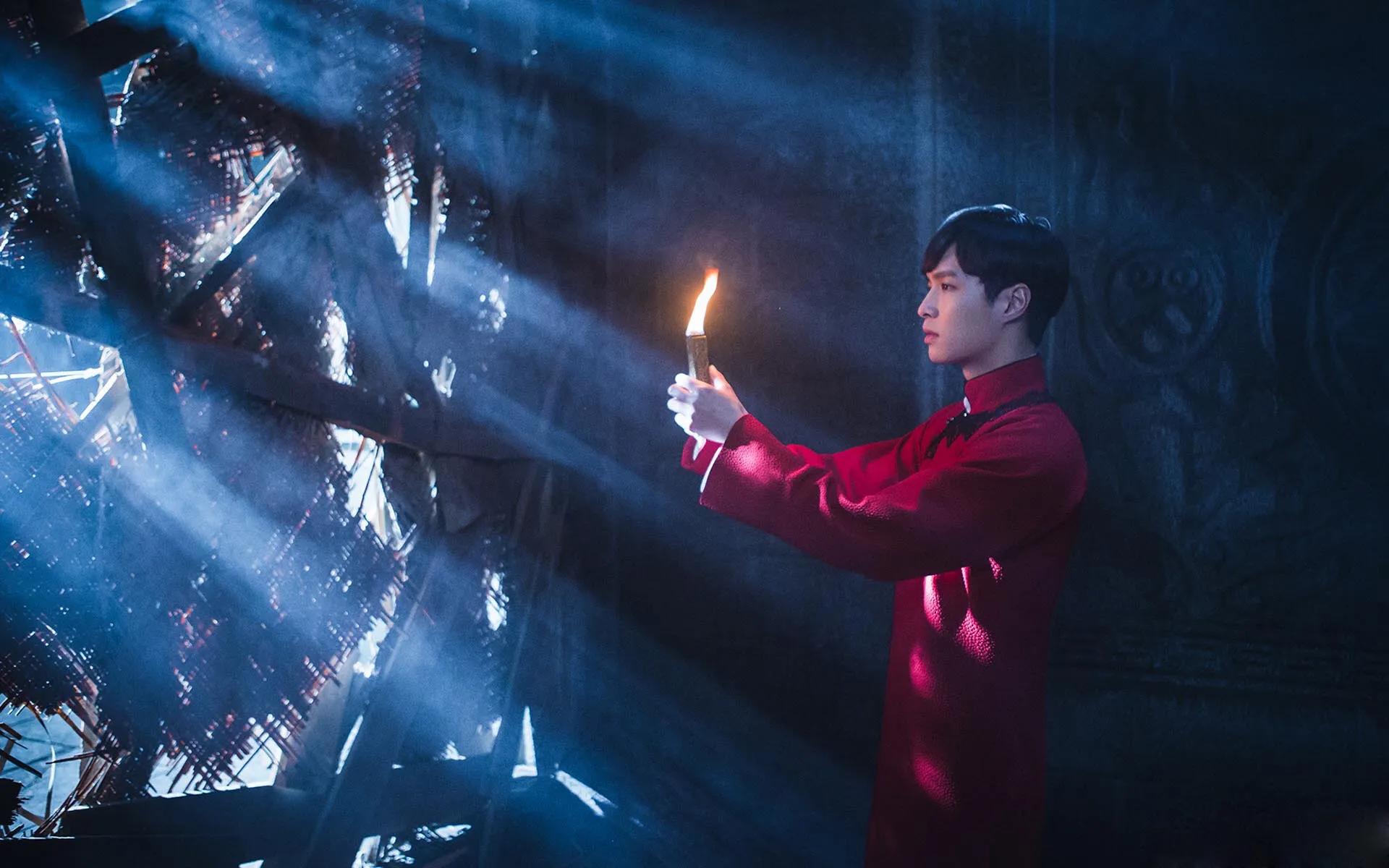 盗墓笔记:青铜门后究竟藏着什么秘密?为何张起灵要去守着?