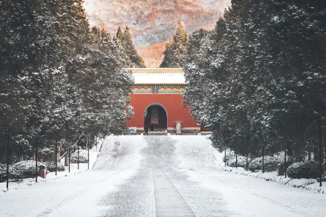 最美的10首大寒诗词，岁暮雪落，梅花暗折，唯美了整个冬天