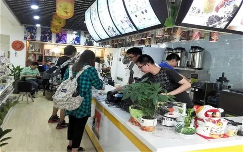 失业夫妻，一起开这几种实体店，都能挣钱